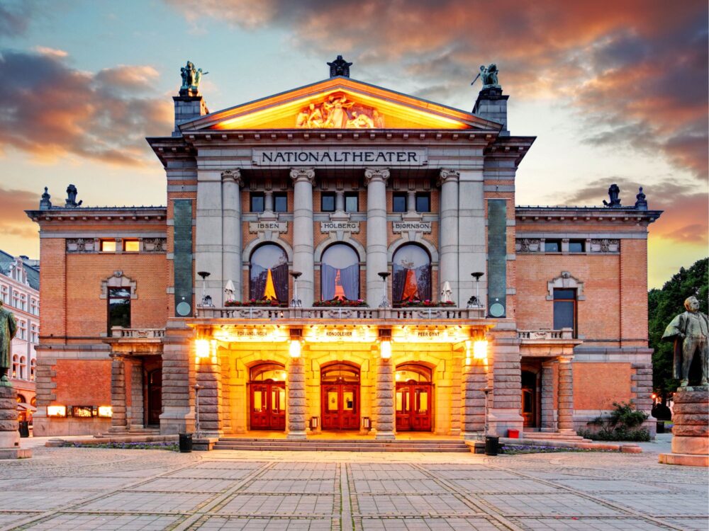 102 Oslo na weekend (sobota -niedziela)