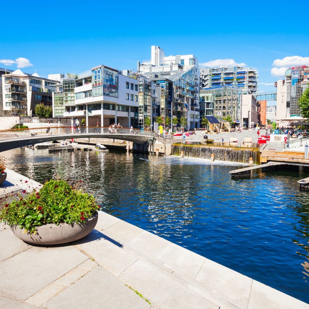 105 Oslo na weekend (sobota -niedziela)