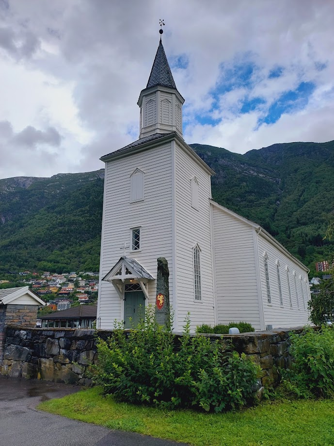 WEEKEND W NORWEGII - LYSEFJORD, KJERAG I WODOSPADY