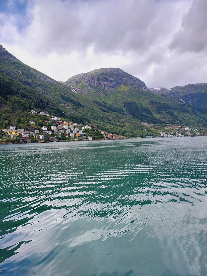 WEEKEND W NORWEGII - LYSEFJORD, KJERAG I WODOSPADY