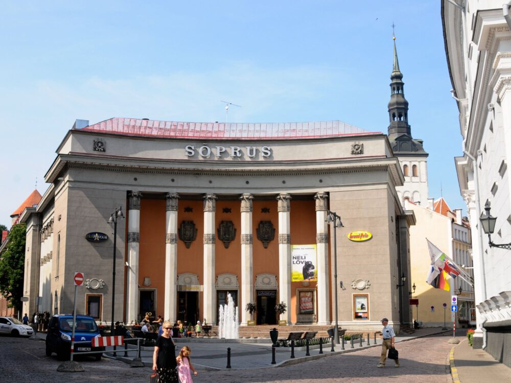 55 Białe noce w Tallinnie
