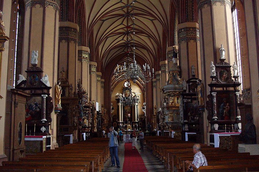 zdjecie,pelne,406659,20130723,wnetrze-katedry FROMBORK NA LUZIE - HISTORIA, WIDOKI I DREZYNOWY ODJAZD!